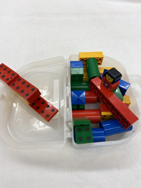 Magnetic Blocks